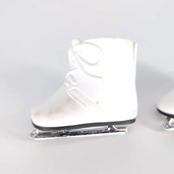Unbranded White Rubber Doll Ice Skates Ice Skating Shoes for 18 Inch Dolls - GUC - Picture 11 of 13